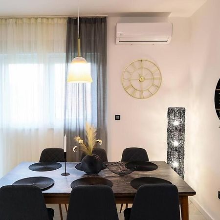 Grgic Apartments - Lux Apt2 - Free Parking Zagreb Buitenkant foto