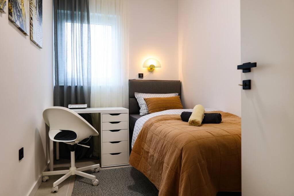 Grgic Apartments - Lux Apt2 - Free Parking Zagreb Buitenkant foto